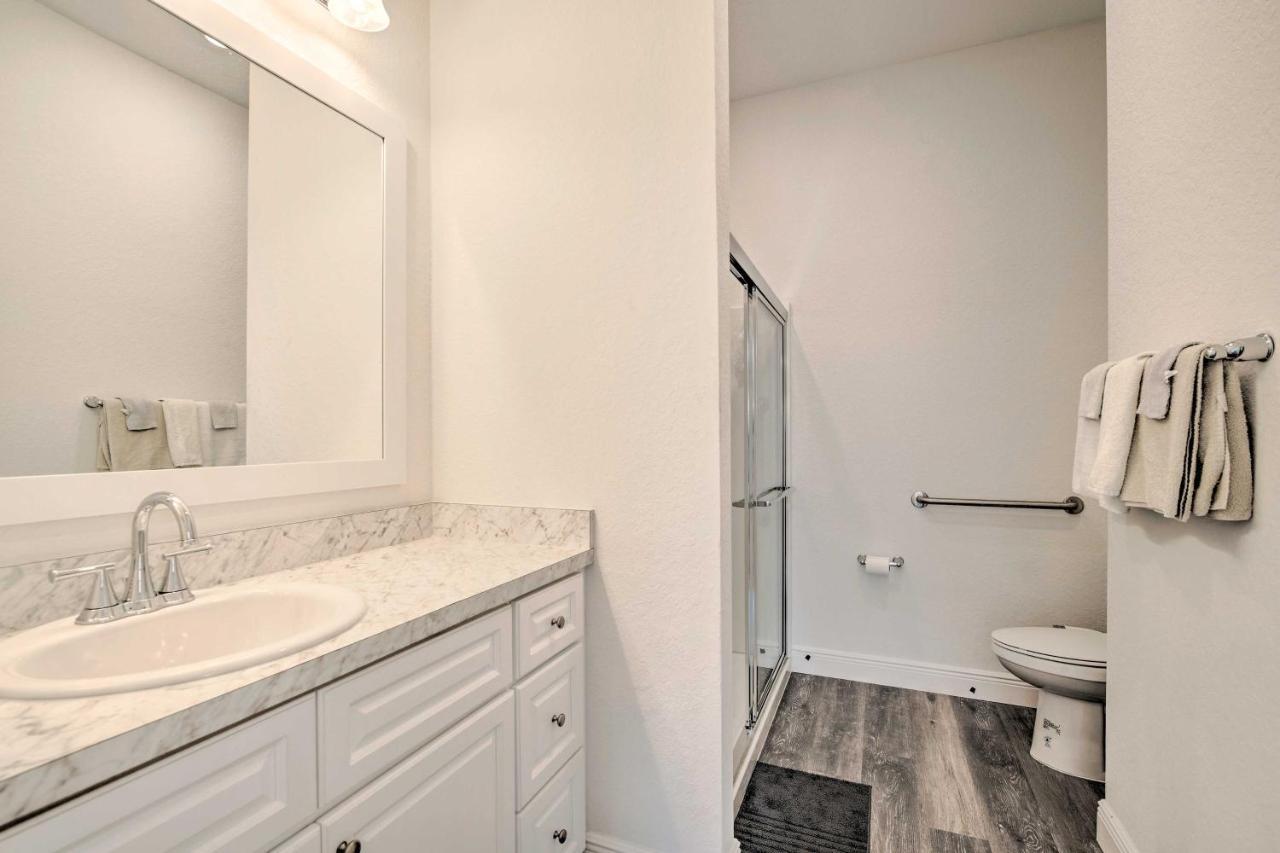 Sleek Tavares Condo 3 Miles To Downtown Extérieur photo